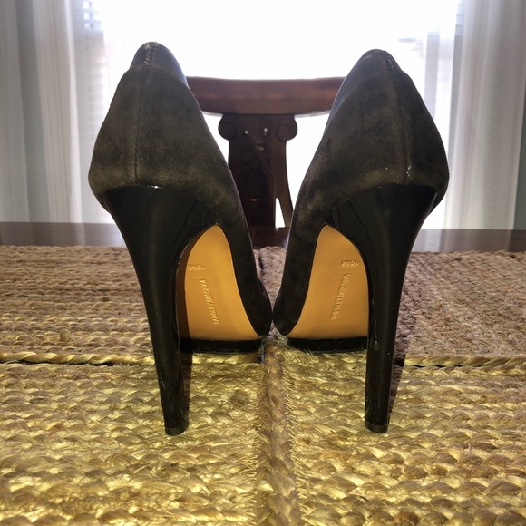 Badgley Mischka Suede/Leather Platform Heels Sz 10 - Picture 2 of 8